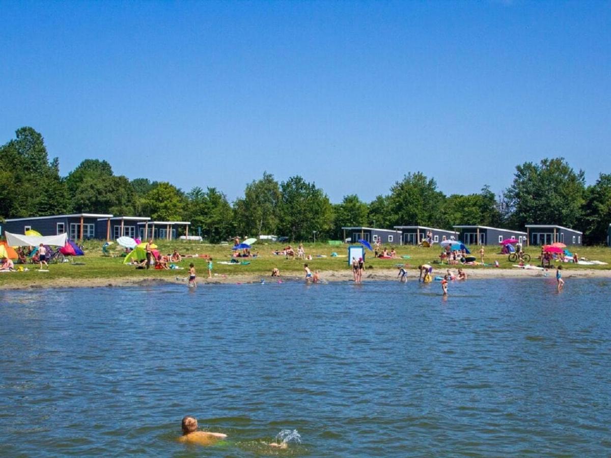 Chalet Op Camping Lauwersoog Met 3 Slaapkamers En Vaatwasser - Joycasa Exterior foto