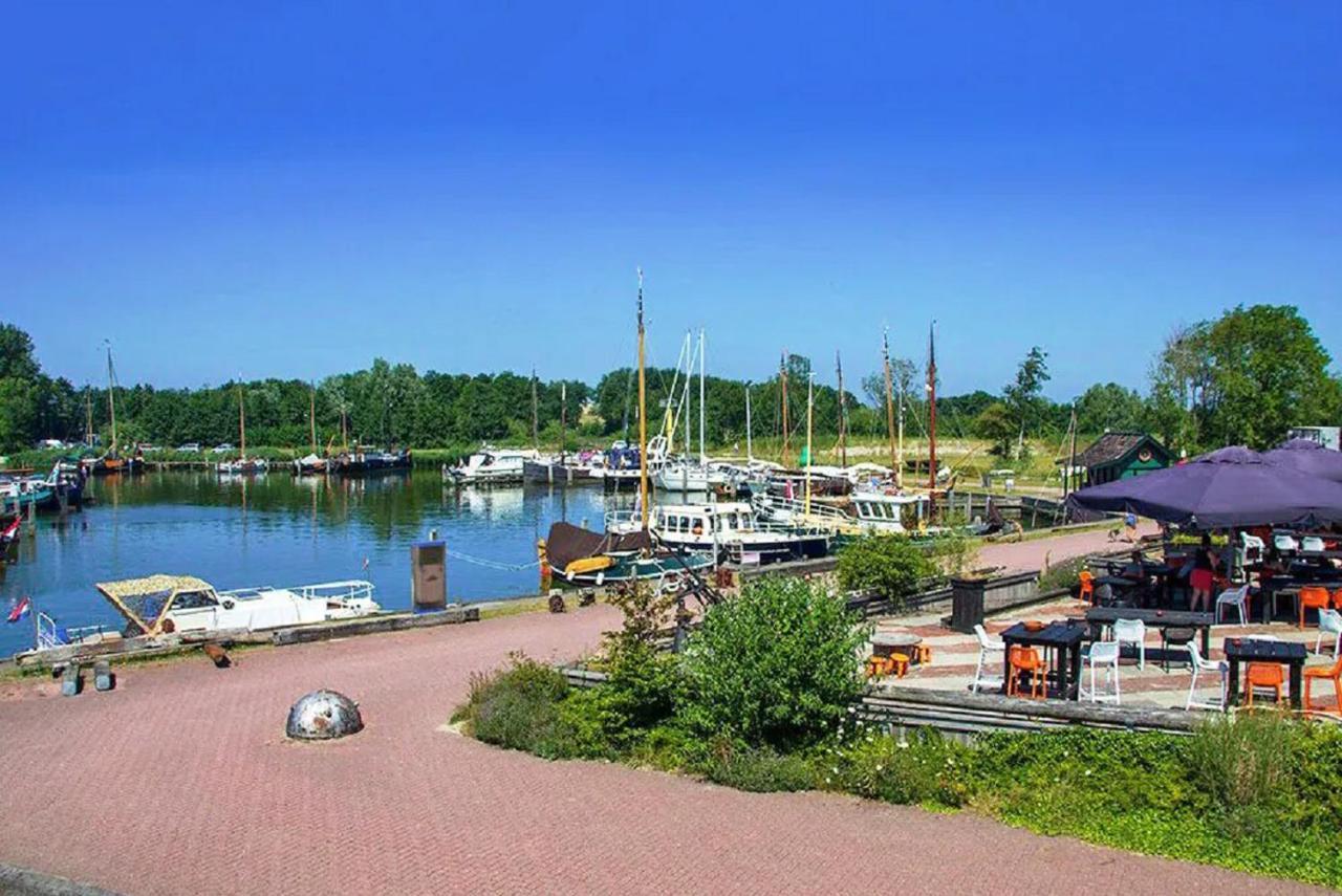 Chalet Op Camping Lauwersoog Met 3 Slaapkamers En Vaatwasser - Joycasa Exterior foto